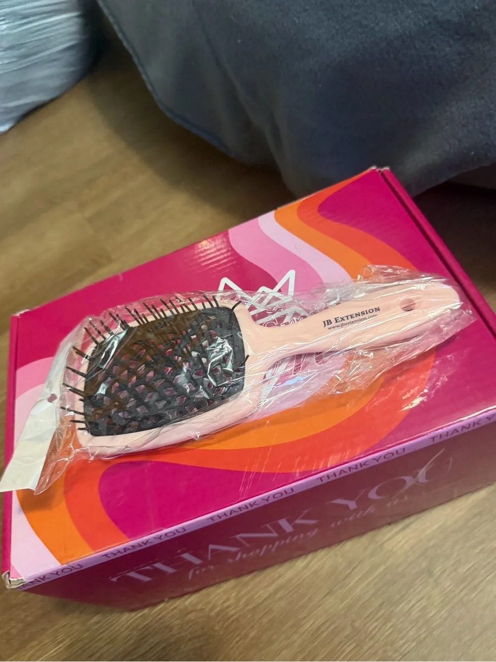 Wig brush